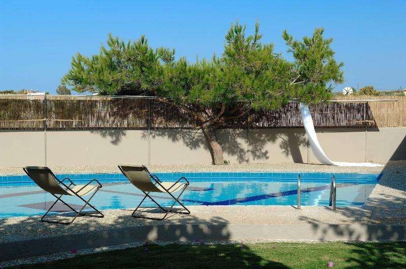 Paradise Island Villas Hersonissos  Exterior photo