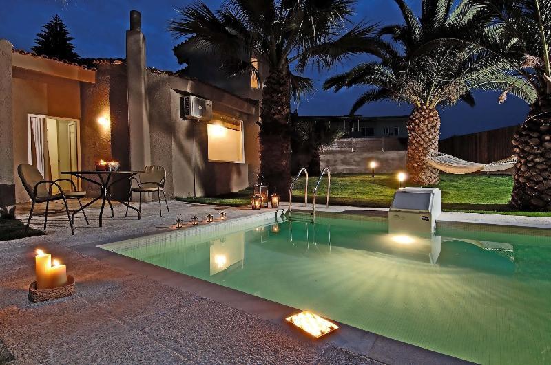 Paradise Island Villas Hersonissos  Exterior photo